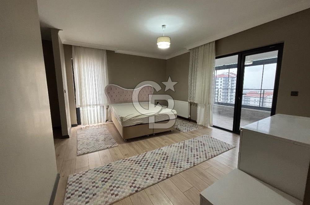 EGE MAHALLESİ CUMHURİYET SİTESİNDE 3+1 KİRALIK DAİRE