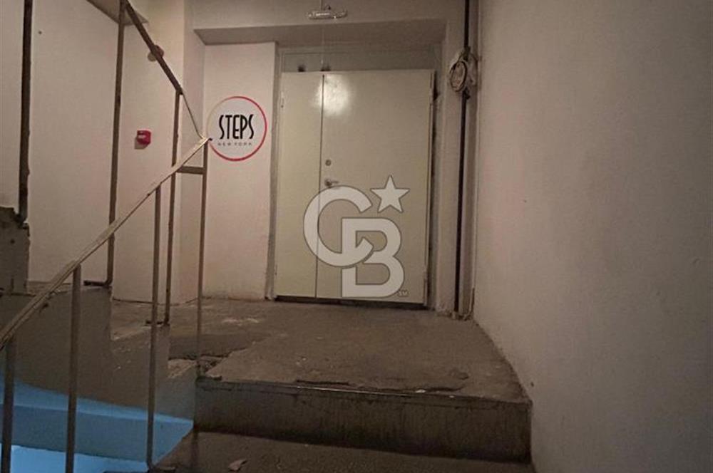 BOMONTİ ANA CADDE ÜZERİ KİRALIK İŞ YERİ