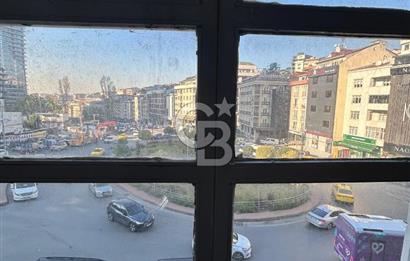 BOMONTİ ANA CADDE ÜZERİ KİRALIK İŞ YERİ