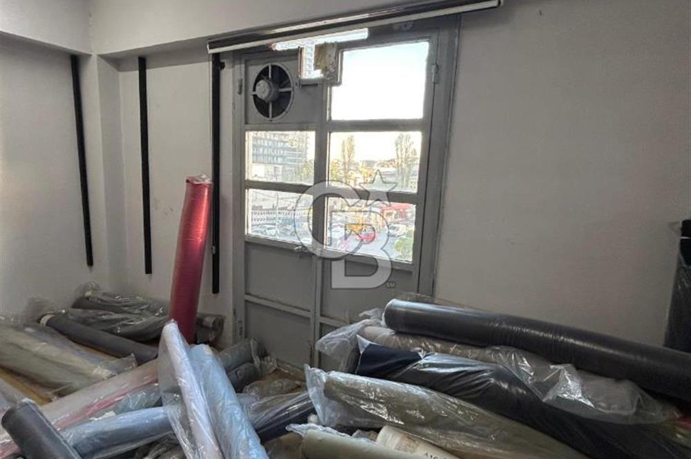 BOMONTİ ANA CADDE ÜZERİ KİRALIK İŞ YERİ