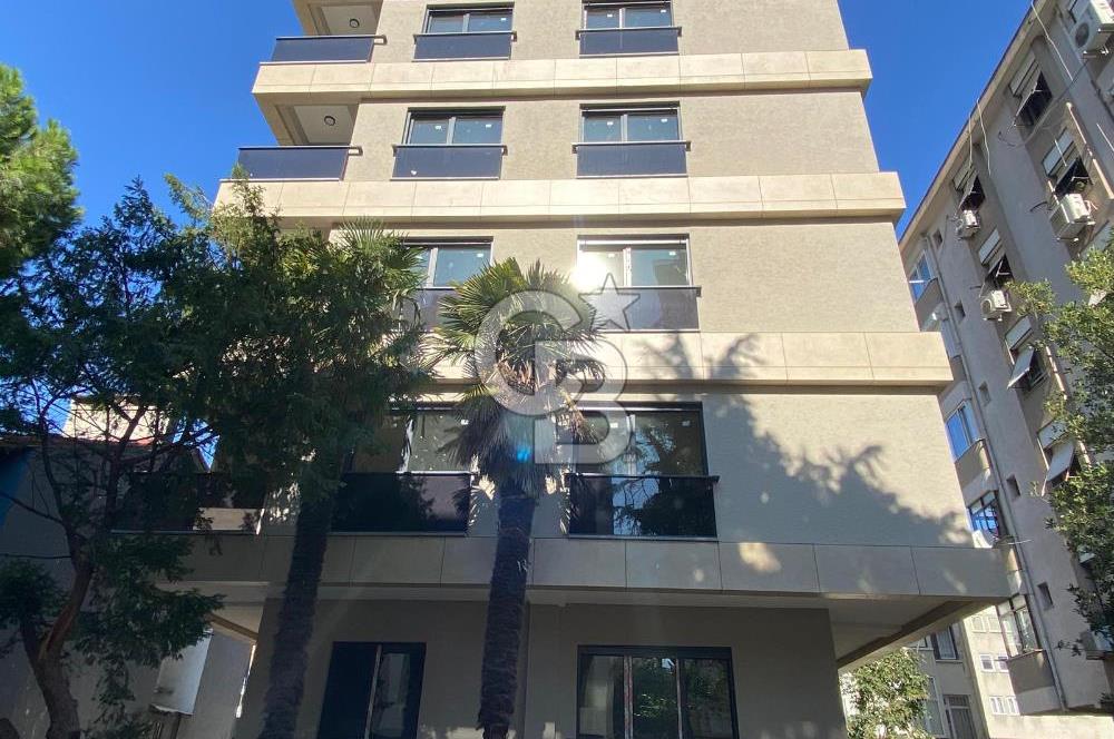 Kalamış ta Satılık 2+1 Dubleks Bahçe Kullanımı Daireye Ait