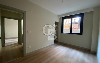 Kalamış ta Satılık 2+1 Dubleks Bahçe Kullanımı Daireye Ait