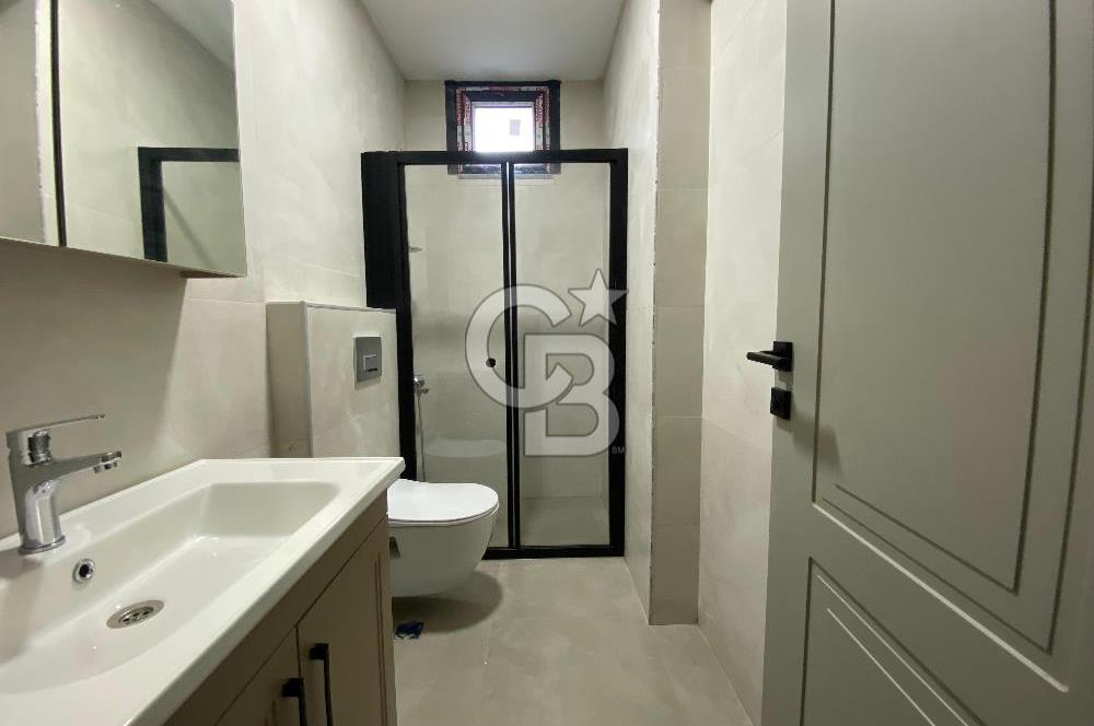 Kalamış ta Satılık 2+1 Dubleks Bahçe Kullanımı Daireye Ait