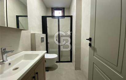 Kalamış ta Satılık 2+1 Dubleks Bahçe Kullanımı Daireye Ait