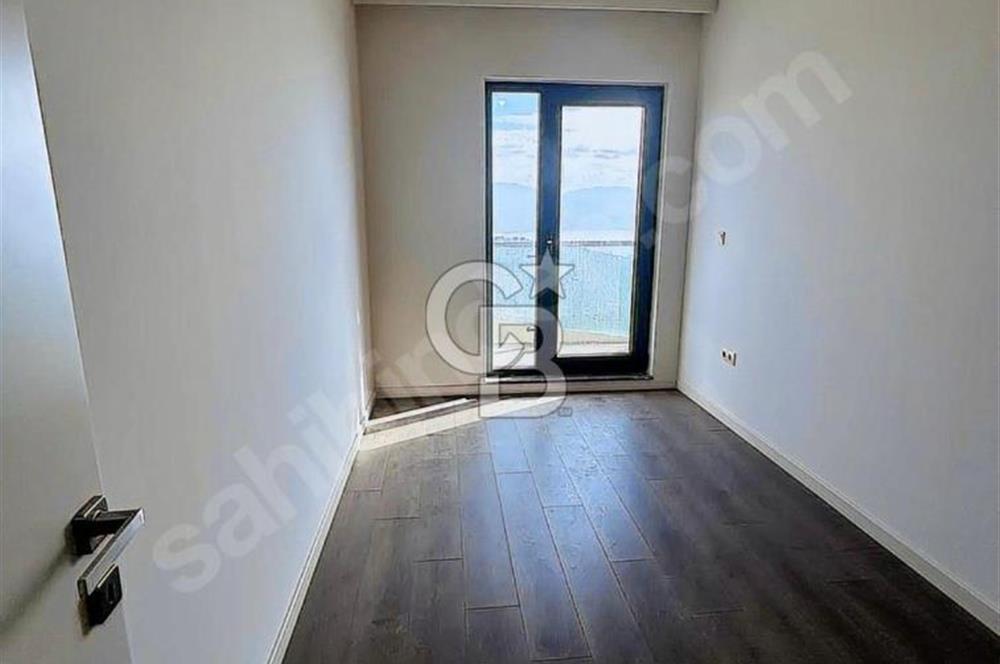 İzmit'te Muhteşem Manzaralı 3+1