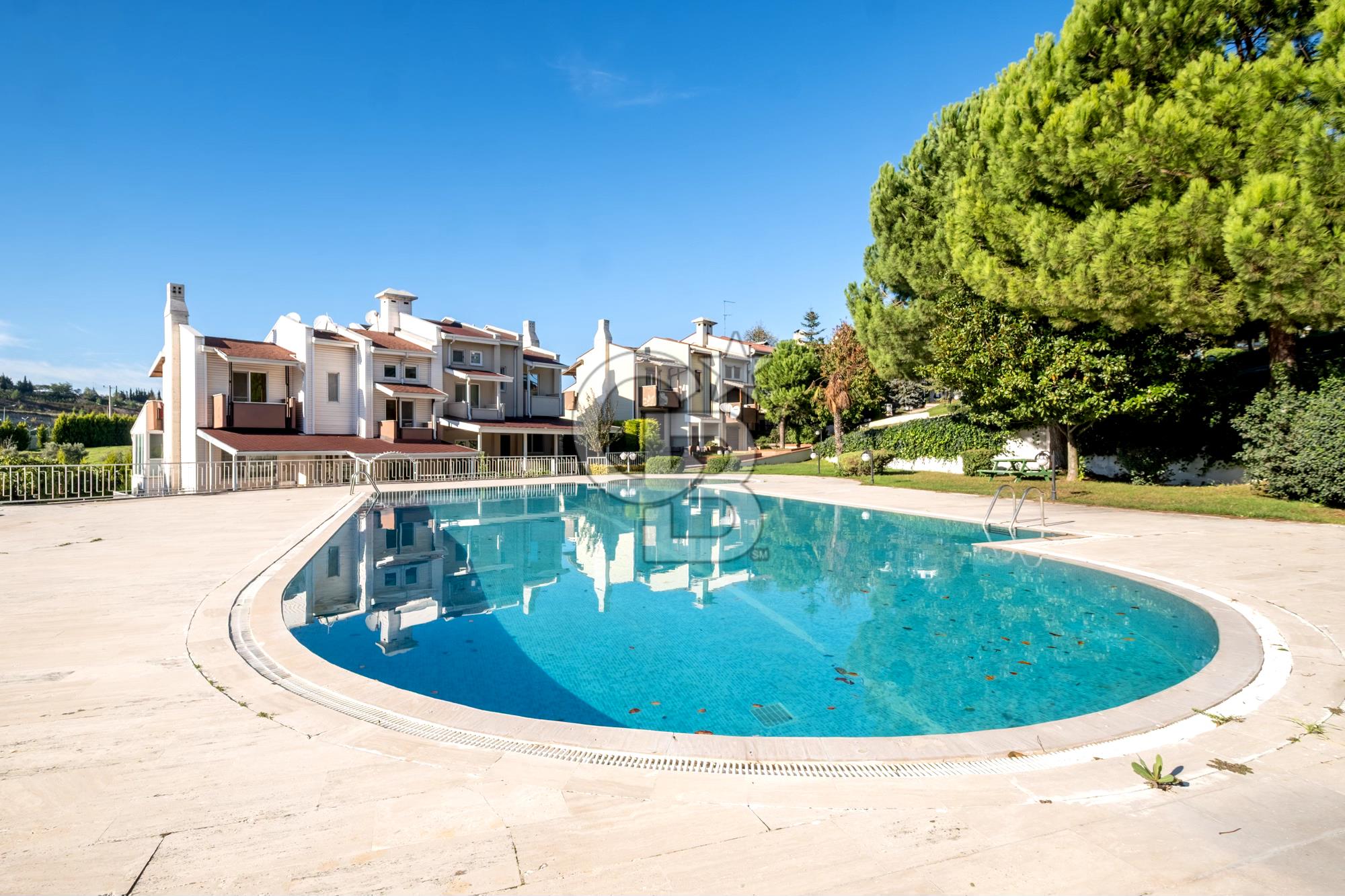 GÖYNÜKLÜ SEÇTEPE EVLERİ SATILIK VİLLA