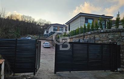 Şile Çayırbaşı Seranty Evlerinde Satılık 4+1 Villa