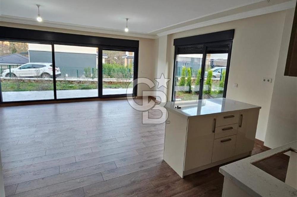 Şile Çayırbaşı Seranty Evlerinde Satılık 4+1 Villa