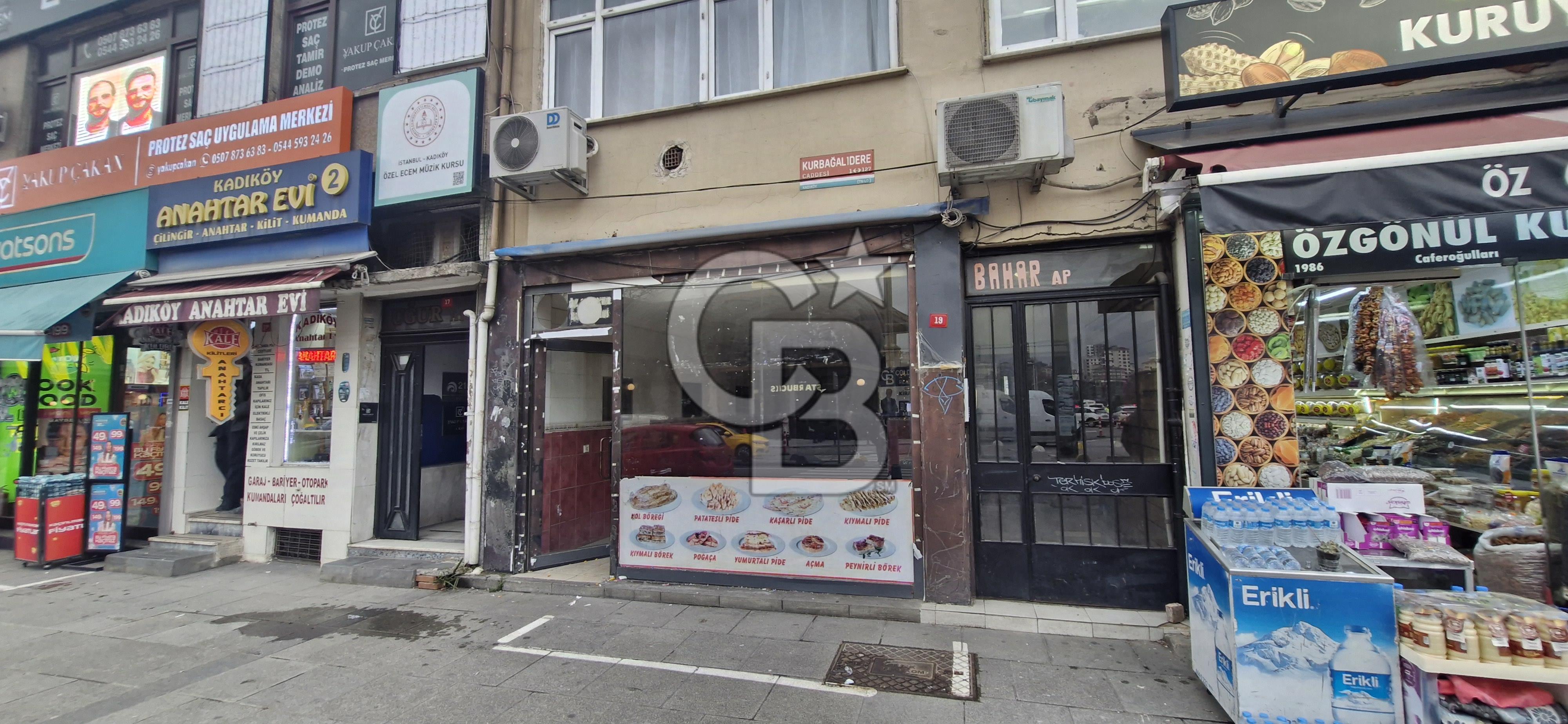 KADİKÖYÜN YÜKSELEN DEĞERİ  HASANPAŞA  SÖĞÜTLÜÇEŞMEDE ,BELEDİYE KARŞISINDA SATILIK DÜKKAN