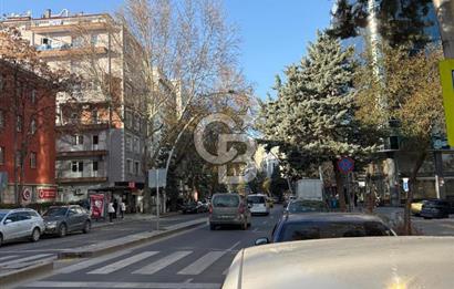 Kızılay Maltepe Cadde Üzeri Metroya Yakın EŞYALI Kiralık Ofis