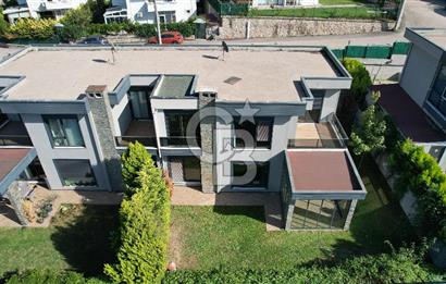 İZMİT TÜYSÜZLER ADONİS SİTESİ SATILIK 4+1 GENİŞ BAHÇELİ VİLLA