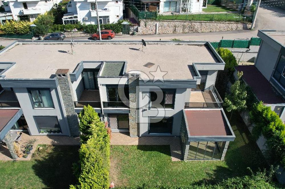 İZMİT TÜYSÜZLER ADONİS SİTESİ SATILIK 4+1 GENİŞ BAHÇELİ VİLLA