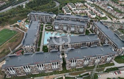 İZMİT TÜYSÜZLER ADONİS SİTESİ SATILIK 4+1 GENİŞ BAHÇELİ VİLLA