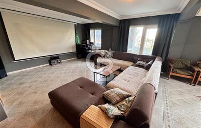 BAŞİSKELE BAHÇECİK DENİZ - DOĞA MANZARALI SATILIK KÖŞE VİLLA