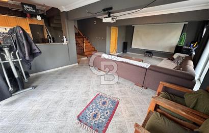 BAŞİSKELE BAHÇECİK DENİZ - DOĞA MANZARALI SATILIK KÖŞE VİLLA