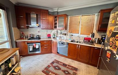 BAŞİSKELE BAHÇECİK DENİZ - DOĞA MANZARALI SATILIK KÖŞE VİLLA