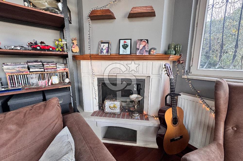 BAŞİSKELE BAHÇECİK DENİZ - DOĞA MANZARALI SATILIK KÖŞE VİLLA