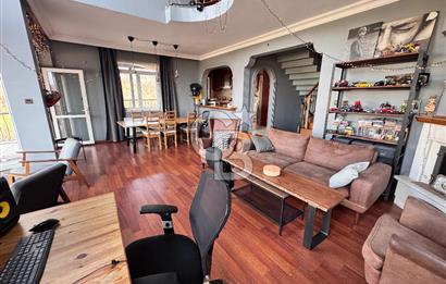 BAŞİSKELE BAHÇECİK DENİZ - DOĞA MANZARALI SATILIK KÖŞE VİLLA