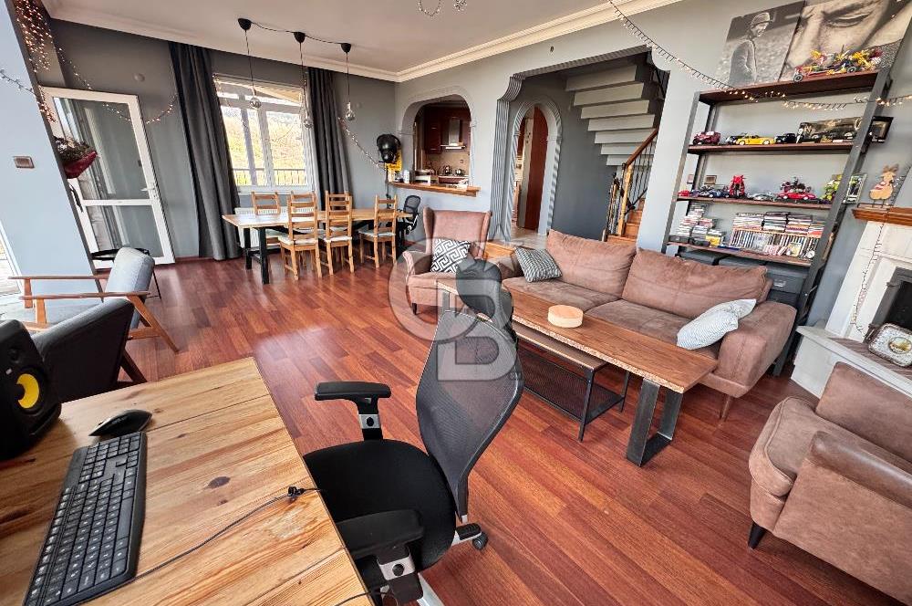 BAŞİSKELE BAHÇECİK DENİZ - DOĞA MANZARALI SATILIK KÖŞE VİLLA