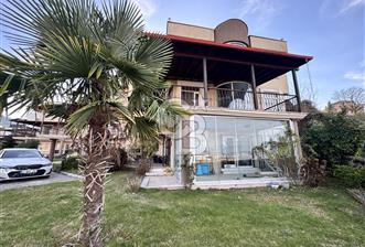 BAŞİSKELE BAHÇECİK DENİZ - DOĞA MANZARALI SATILIK KÖŞE VİLLA - 1 - 330551