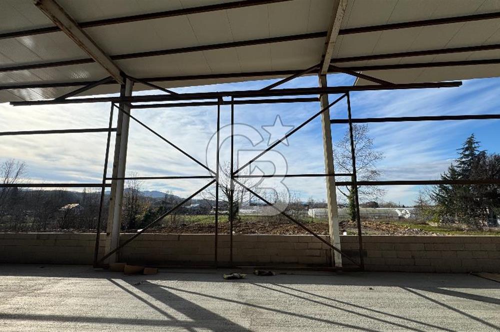 BAŞİSKELE OVACIK'DA CADDE ÜZERİ ''KDV AVANTAJLI'' KİRALIK DEPO