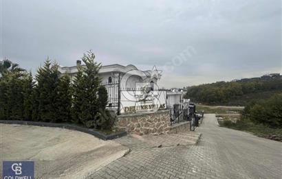Başiskele Damlar Deluxete 4+1 Lüks Dubleks Bahçeli Villa