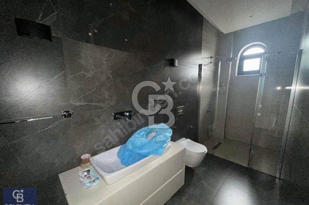 Başiskele Damlar Deluxete 4+1 Lüks Dubleks Bahçeli Villa