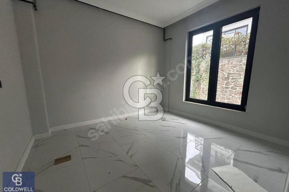 Başiskele Damlar Deluxete 4+1 Lüks Dubleks Bahçeli Villa