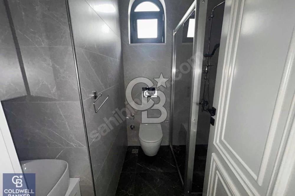 Başiskele Damlar Deluxete 4+1 Lüks Dubleks Bahçeli Villa