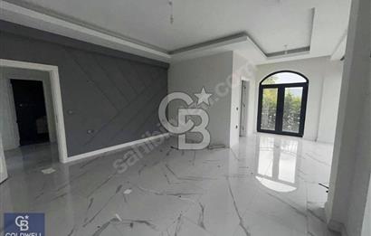 Başiskele Damlar Deluxete 4+1 Lüks Dubleks Bahçeli Villa