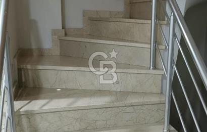 BEYLİKDÜZÜ GÜRPINAR SEVCAN SİTESİNDE DENİZ MANZARALI VİLLA