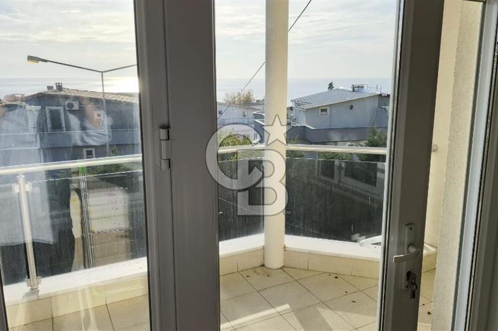 BEYLİKDÜZÜ GÜRPINAR SEVCAN SİTESİNDE DENİZ MANZARALI VİLLA