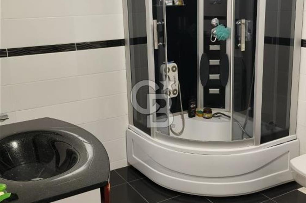 BEYLİKDÜZÜ GÜRPINAR SEVCAN SİTESİNDE DENİZ MANZARALI VİLLA