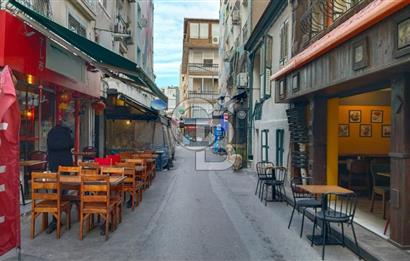 Alsancak, Kıbrıs Şehitlerinde, Devren Kiralık Burger Cafe