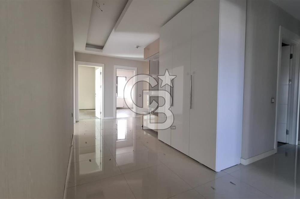 CUMHURİYET MAHALLESİ METROYA ADIM MESAFE 4+1 KİRALIK DAİRE