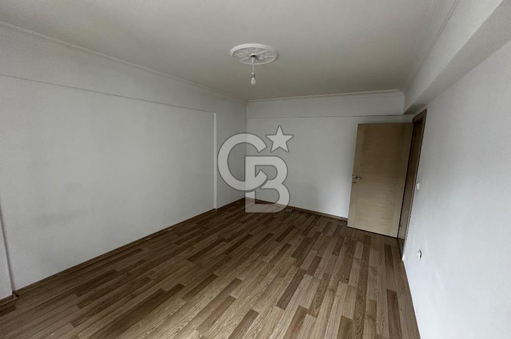 FERİDUN ÇELİK MAHALLESİNDE SATILIK 4+1