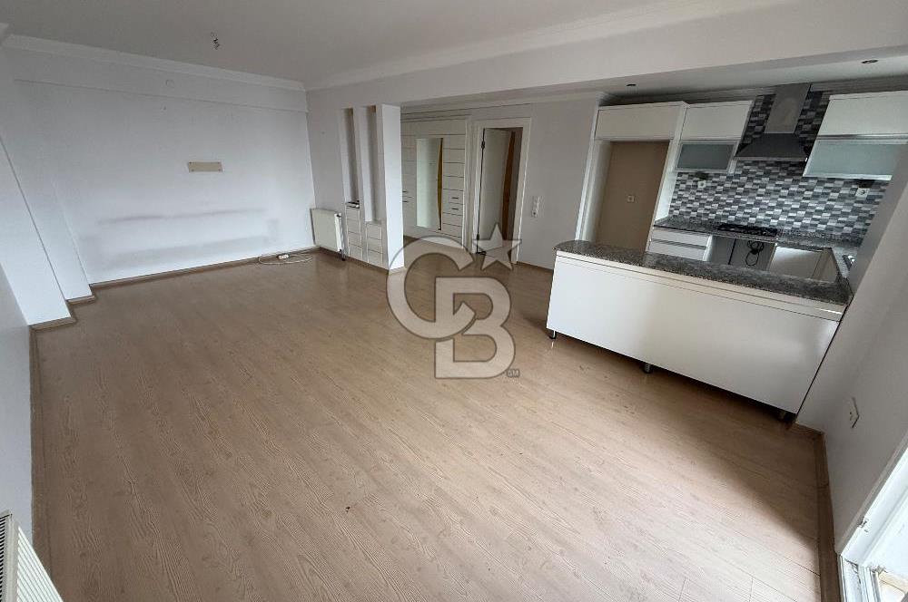 İzmir karsiyaka zubeyde hanim 3+1 kiralik
