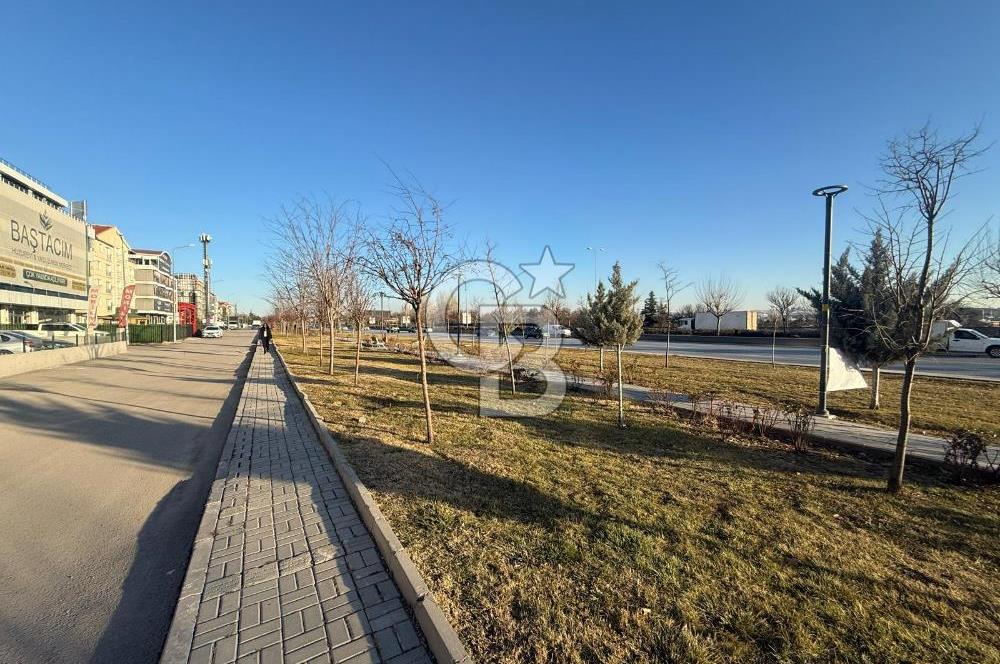 ERYAMAN AYAŞ YOLUNA CEPHELİ 285M2 GİRİŞ BODRUM SATILIK İŞYERİ