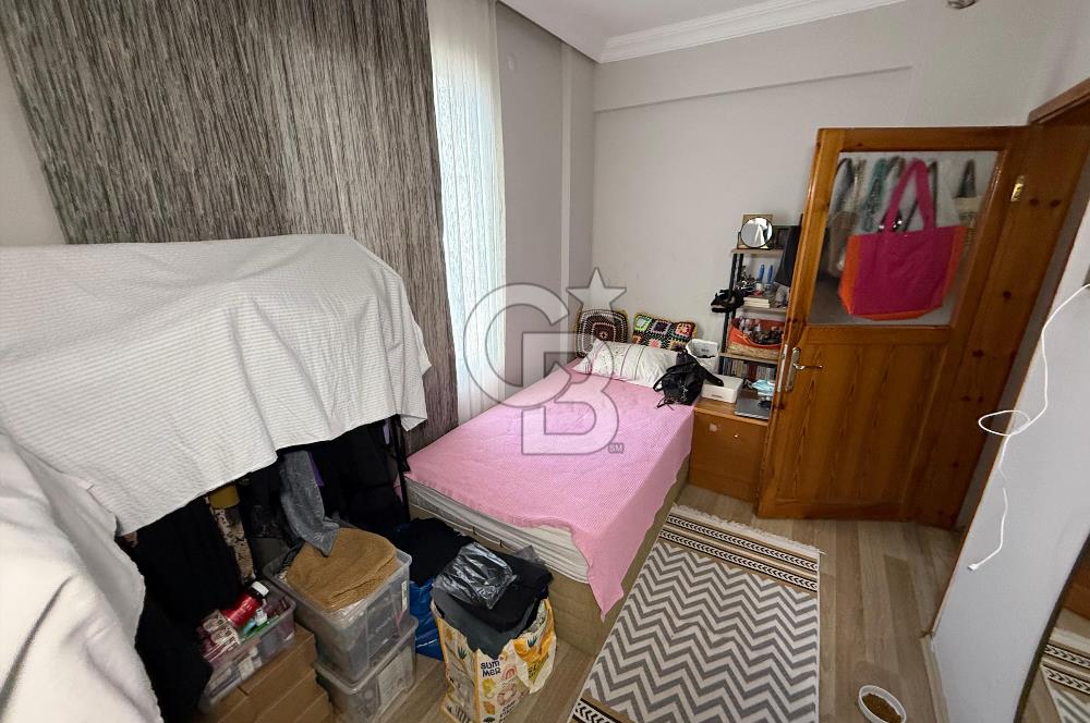 CIGLI YENIMAHALLEDE MUHTESEM KONUMDA 3 KATLI SATILIK BINA