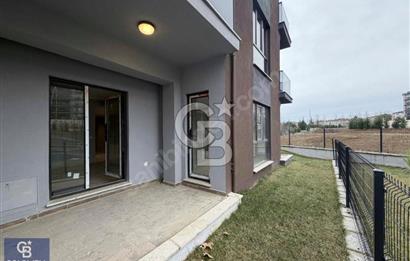 Başiskele Royal Akkurt City'de Düz Bahçeli Satılık 3+1 Daire