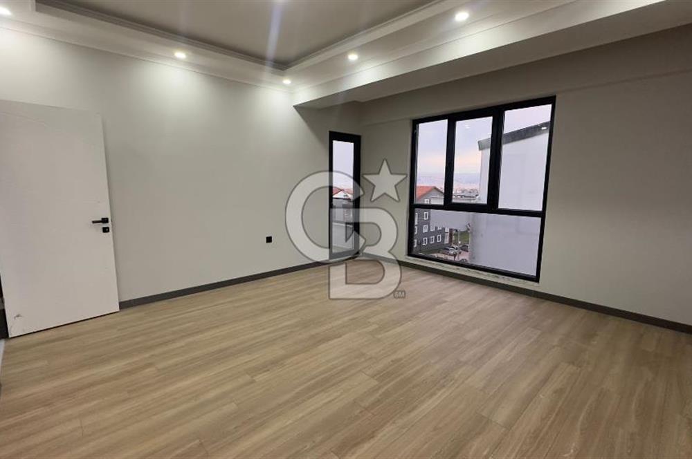 Cb Mahall'den Başiskele Yeşilyurtt'a Kiralık 3+1 daire