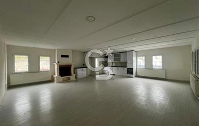 Bornova Yakaköy de Müstakil Bahçeli 6+2 Kiralık Villa