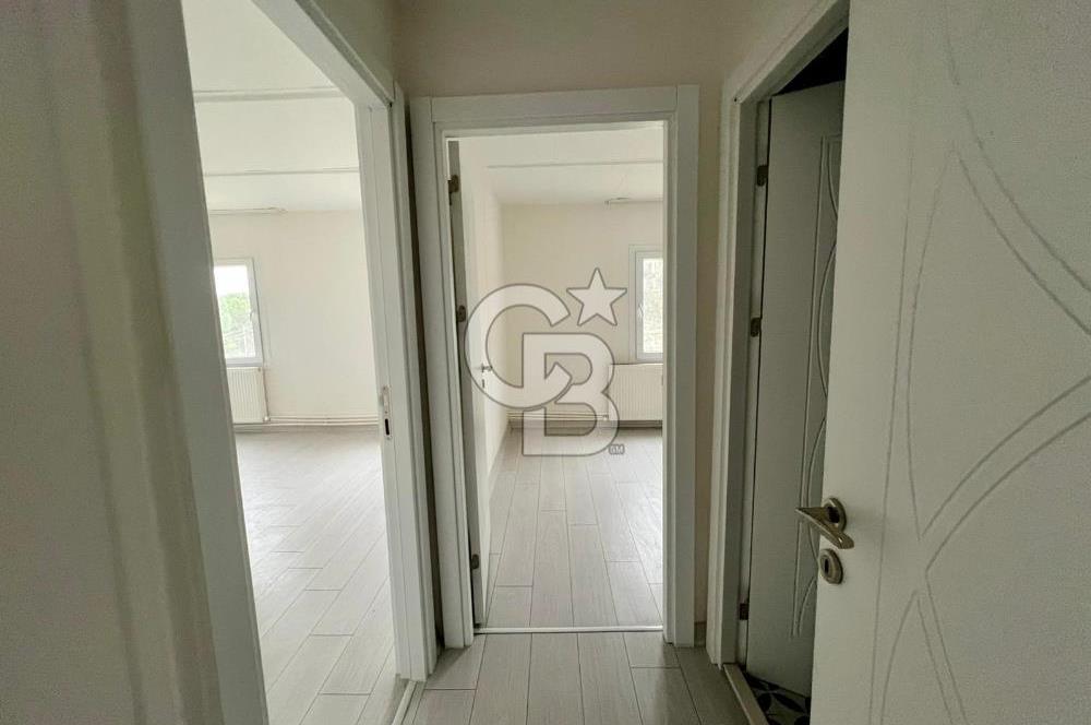 Bornova Yakaköy de Müstakil Bahçeli 6+2 Kiralık Villa