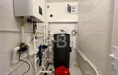 Bornova Yakaköy de Müstakil Bahçeli 6+2 Kiralık Villa