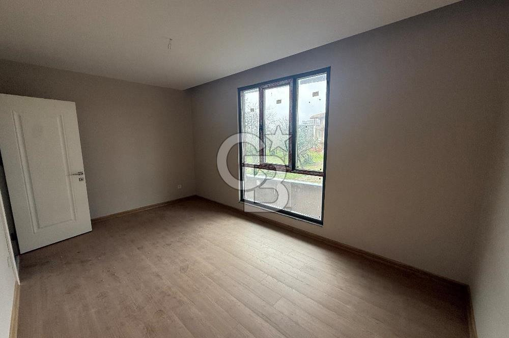 Kemerburgaz Kemer Orman Evlerinde 2+1 satışım Bahçe katı 