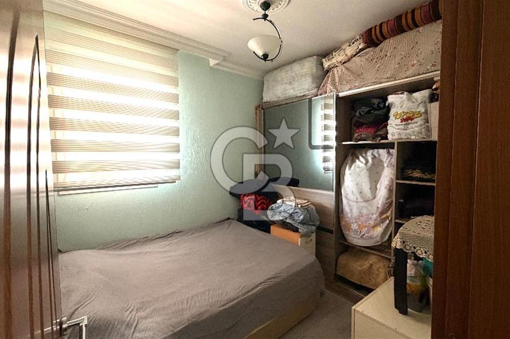 Bayraklıda Deniz Manzaralı Yatırıma Uygun Satılık Müstakil Bina 