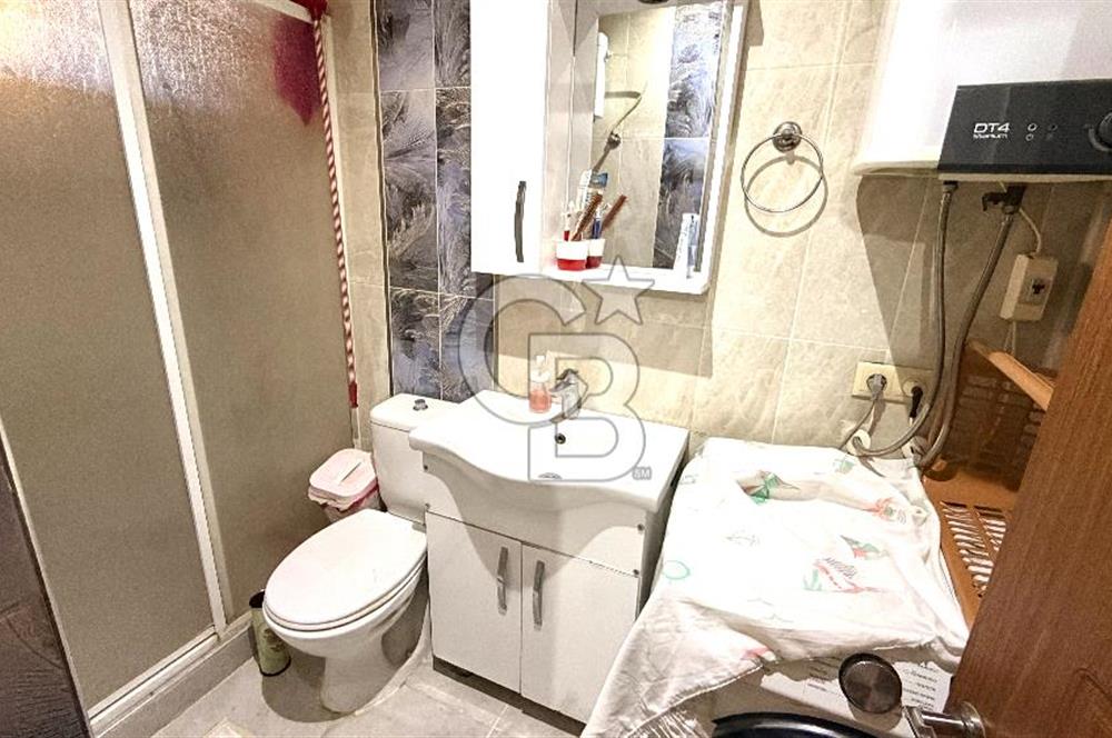 Bayraklıda Deniz Manzaralı Yatırıma Uygun Satılık Müstakil Bina 