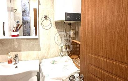 Bayraklıda Deniz Manzaralı Yatırıma Uygun Satılık Müstakil Bina 