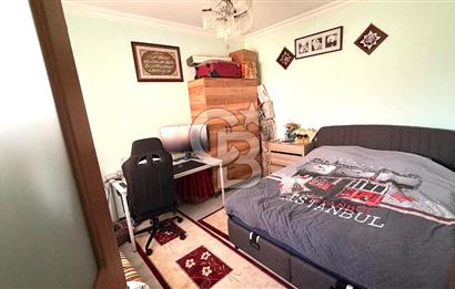 Bayraklıda Deniz Manzaralı Yatırıma Uygun Satılık Müstakil Bina 