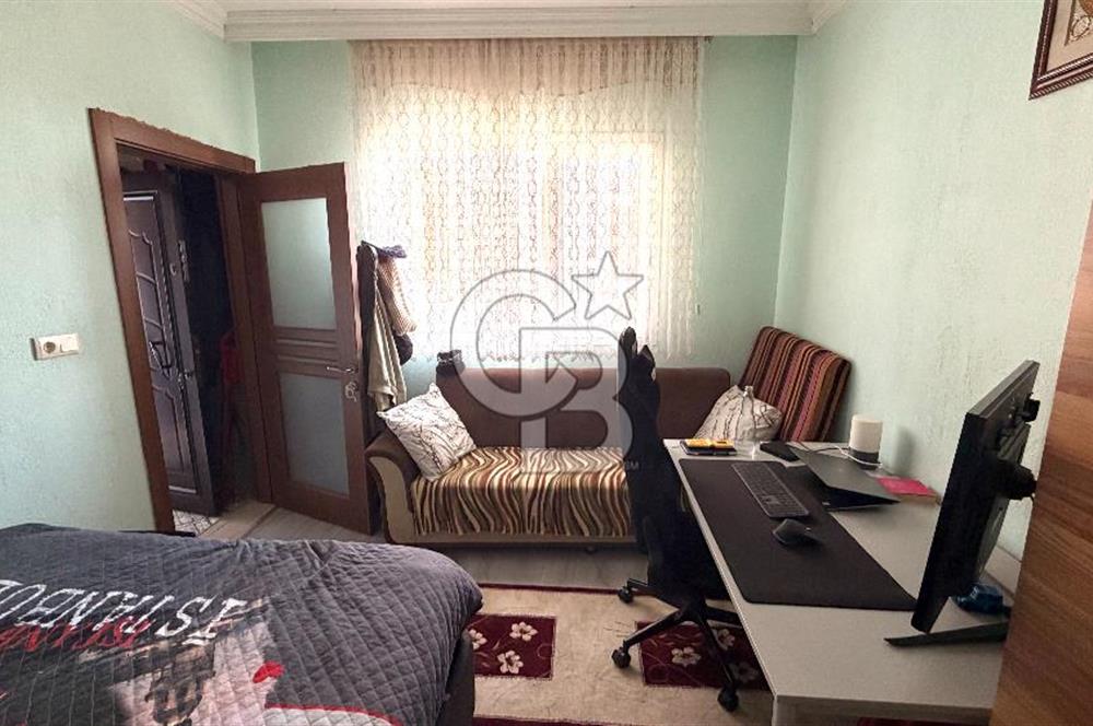 Bayraklıda Deniz Manzaralı Yatırıma Uygun Satılık Müstakil Bina 